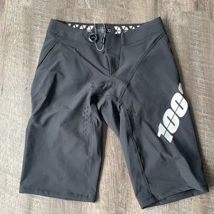 100% R Core X shorts